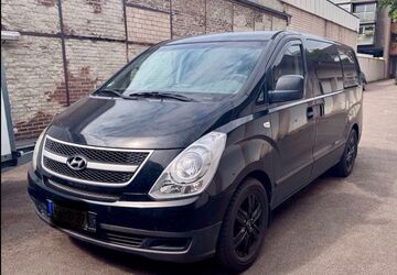 Hyundai H-1 Starex 169.000 km 15.900 &euro; Dormagen 41539