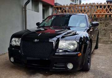 Chrysler 300C 291.000 km 4.100 &euro; Porz (Köln) 51143