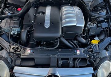 Mercedes-Benz CLK 270 51.170 km 7.600 &euro; Köln 50996