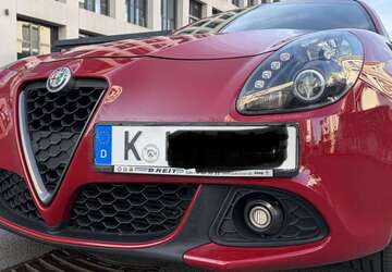 Alfa Romeo Giulietta 140.000 km 10.800 &euro; Köln 51103