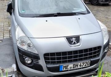 Peugeot 3008 214.000 km 4.500 &euro; Düsseldorf 40233