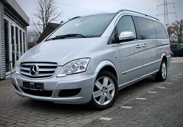 Mercedes-Benz Viano 242.000 km 16.900 &euro; Köln 51145