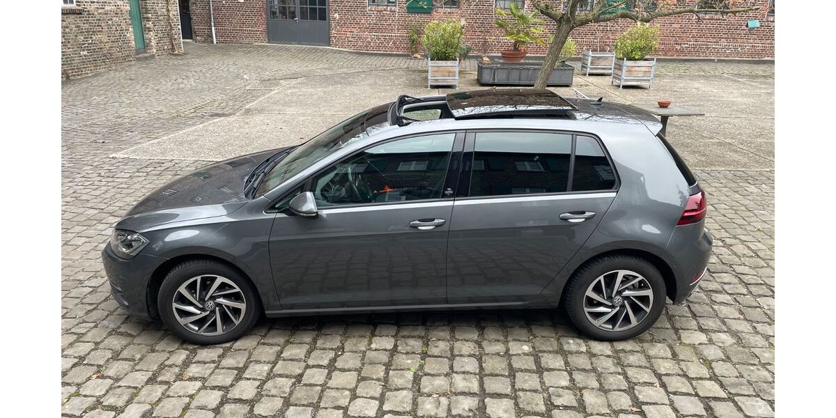 VW Golf 93.000 km 13.300 &euro; Köln 50997