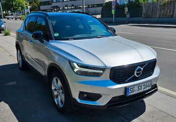 Volvo XC40 77.000 km 22.999 &euro; Solingen 42655