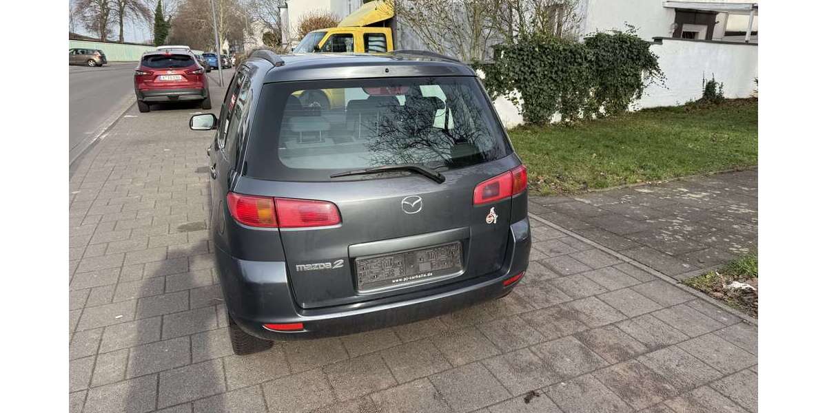 Mazda 2 204.000 km 2.299 &euro; Köln 51103