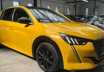 Peugeot 208 73.000 km 12.400 &euro; Velbert 42551