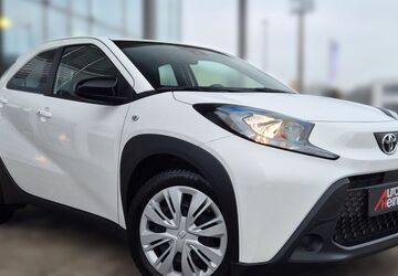 Toyota Aygo (X) 33.120 km 14.490 &euro; Dormagen 41540
