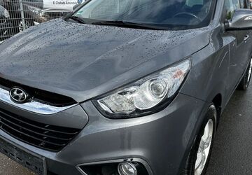 Hyundai ix35 147.900 km 9.999 &euro; Köln 51145