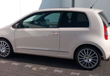 Seat Mii 83.000 km 9.990 &euro; Köln 50737