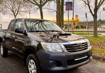 Toyota Hilux 224.000 km 12.999 &euro; Köln 51109