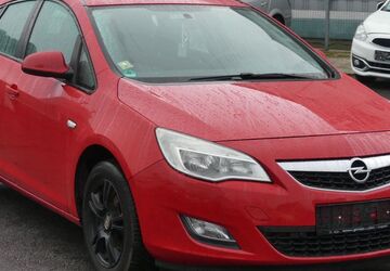 Opel Astra 176.000 km 2.599 &euro; Leverkusen 51379