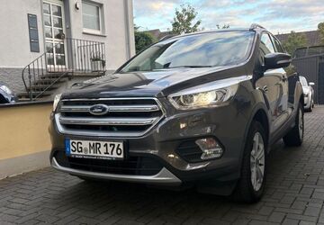 Ford Kuga 99.700 km 14.999 &euro; Solingen 42659