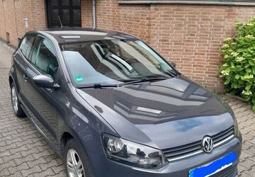 VW Polo 64.000 km 6.500 &euro; Solingen 42657