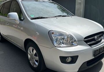Kia Carens 125.419 km 3.799 &euro; Solingen 42651