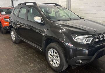 Dacia Duster 30.000 km 14.990 &euro; Köln 50859