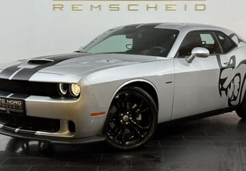 Dodge Challenger 12.500 km 37.990 &euro; Remscheid 42897