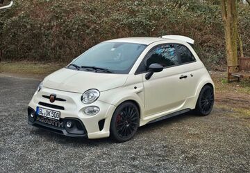 Abarth 500 66.000 km 13.999 &euro; Bergisch Gladbach 51467