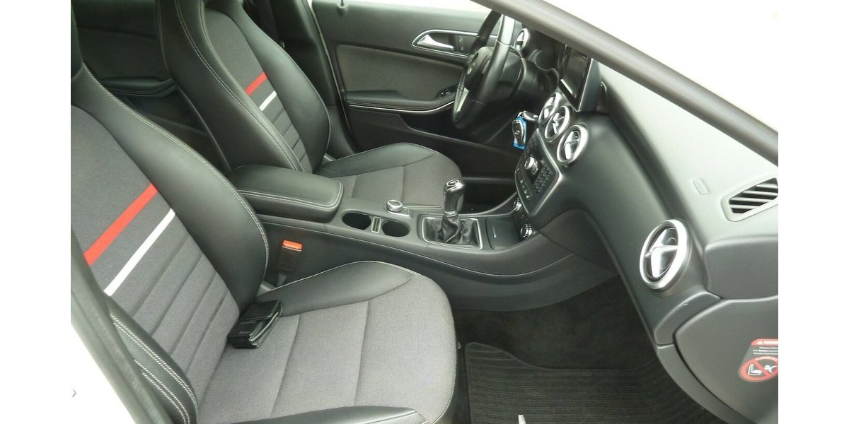 Mercedes-Benz A 180 CDI Style Sportsitze Klima Navi Alu Kamera 87.000 km 14.900 &euro; Ratingen 40885