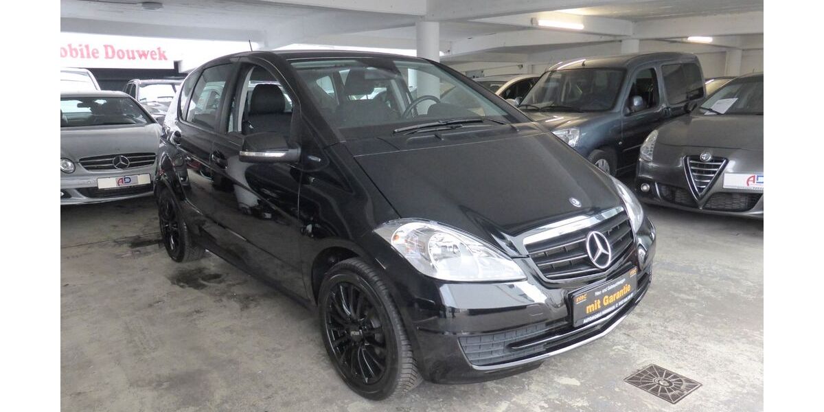 Mercedes-Benz A 160 139.000 km 4.450 &euro; Düsseldorf 40223