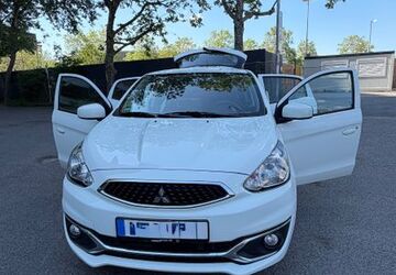 Mitsubishi Space Star 47.000 km 5.950 &euro; Köln 50939