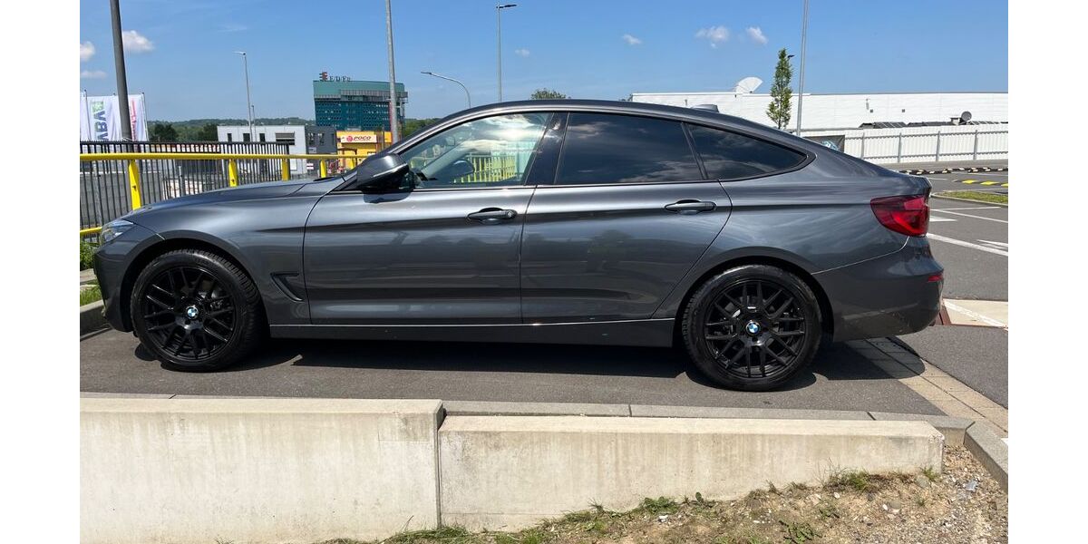 BMW 320 Gran Turismo 156.666 km 16.999 &euro; Wuppertal 42277