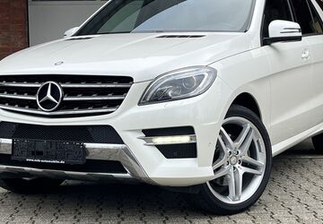 Mercedes-Benz ML 250 205.076 km 17.490 &euro; Düsseldorf 40599