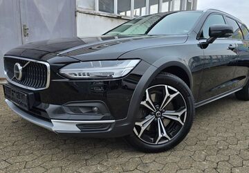 Volvo V90 Cross Country 183.100 km 23.990 &euro; Neuss 41462