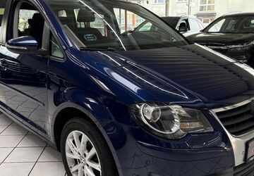 VW Touran 174.000 km 6.900 &euro; Leverkusen 51371