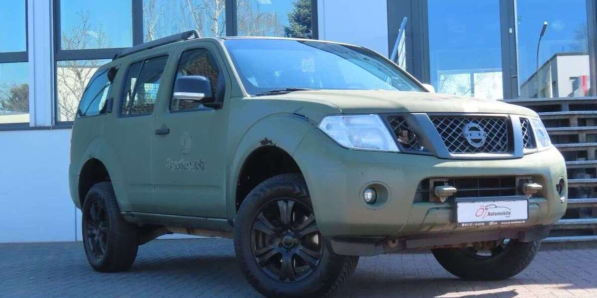 Nissan Pathfinder 180.071 km 13.900 &euro; Neuss 41469