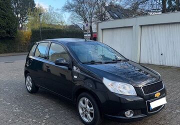 Chevrolet Aveo 122.186 km 2.499 &euro; Düsseldorf 40597