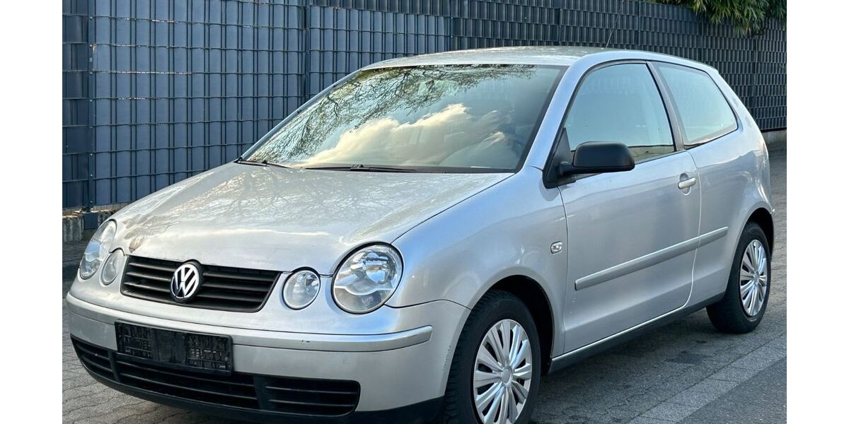 VW Polo 112.500 km 1.250 &euro; Solingen 42655