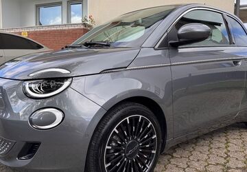 Fiat 500e 29.000 km 22.499 &euro; Lindenthal 50931