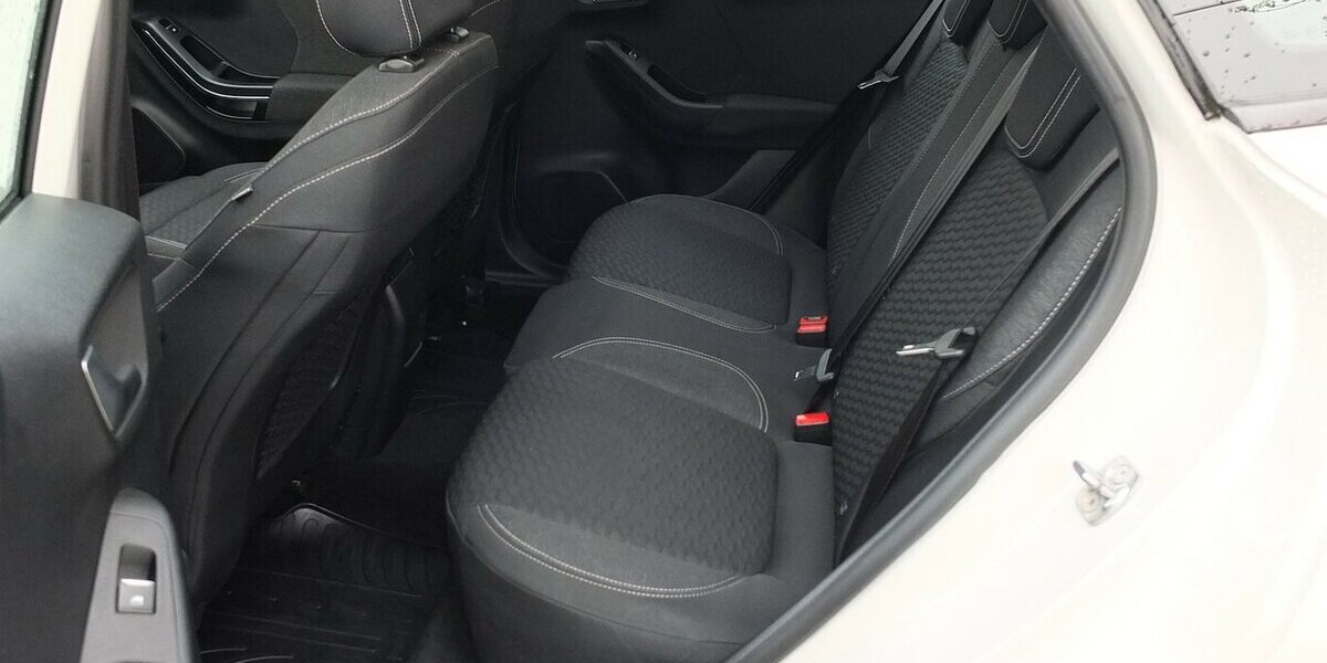 Ford Puma Titanium 107.845 km 14.704 &euro; Köln 50858