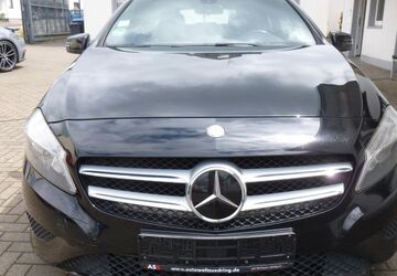 Mercedes-Benz A 180 180.500 km 7.200 &euro; Solingen 42719