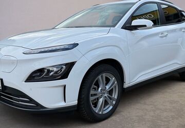 Hyundai KONA 12.500 km 21.490 &euro; Velbert 42555