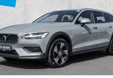 Volvo V60 Cross Country 23.648 km 34.980 &euro; Düsseldorf 40474
