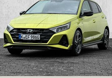 Hyundai i20 4.999 km 21.300 &euro; Köln 51063