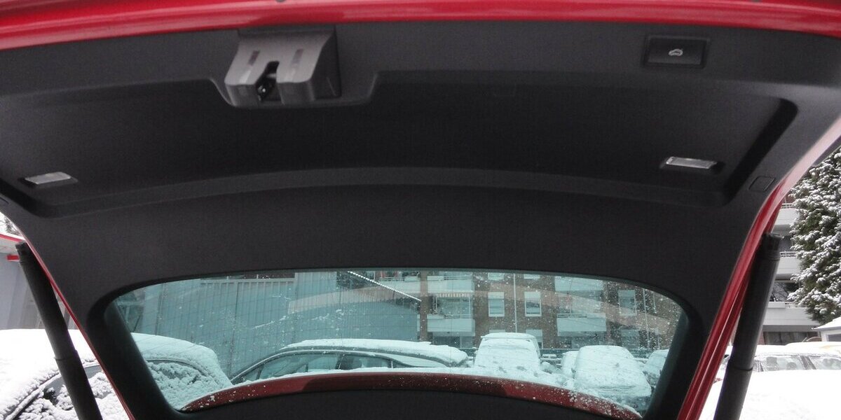 Skoda Superb Sportline4x4 Navi PanoSdach BiXenon Leder 122.000 km 19.999 &euro; Neuss 41462