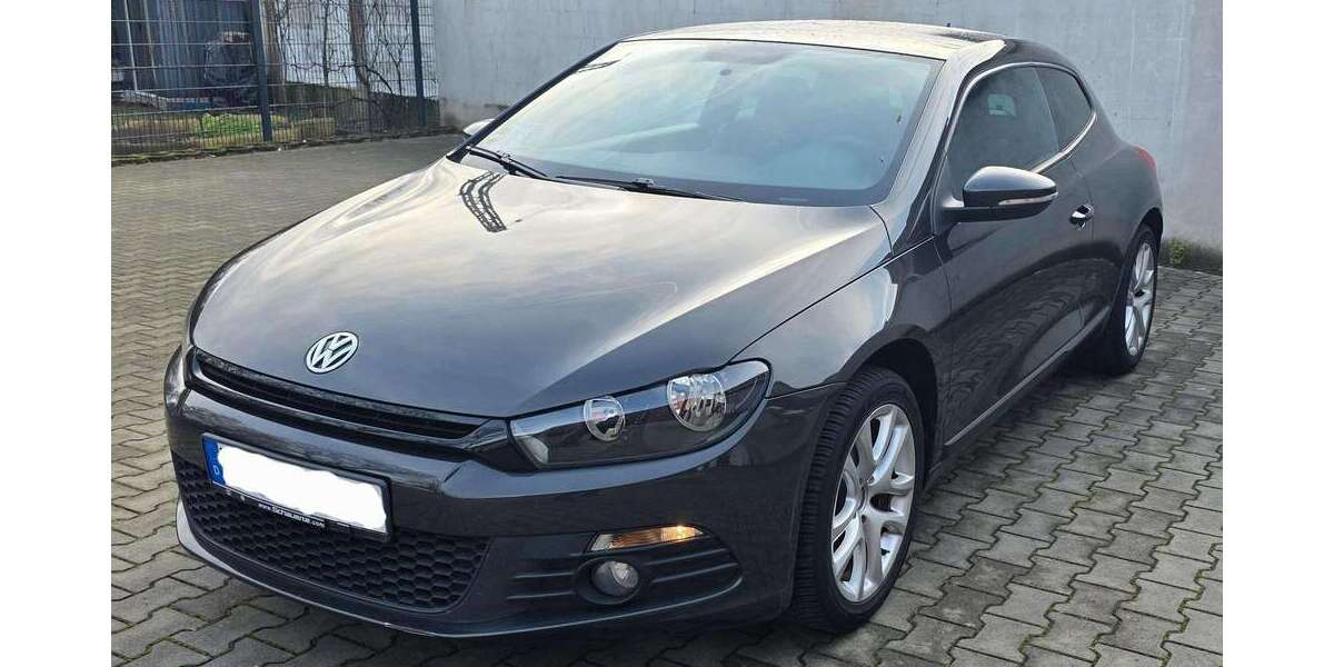 VW Scirocco 137.000 km 7.000 &euro; Düsseldorf 40470