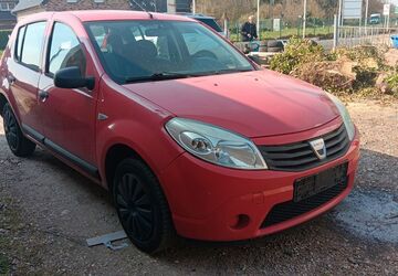 Dacia Sandero 250.000 km 699 &euro; Düsseldorf 40233