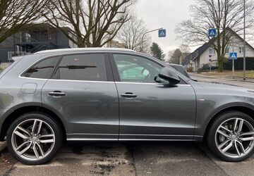 Audi Q5 179.000 km 18.800 &euro; Remscheid 42899