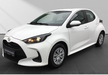 Toyota Yaris 28.200 km 14.690 &euro; Mettmann 40822