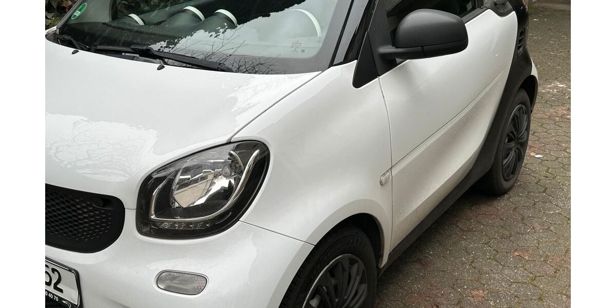 Smart ForTwo 123.000 km 6.199 &euro; Köln 51105