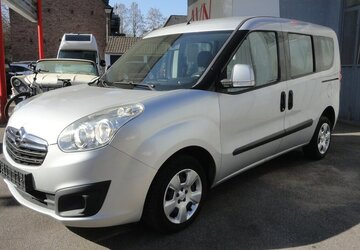 Opel Combo Edition 1,6 d Klima PDC SHZ AHK 5Sitzer 124.000 km 6.390 &euro; Neuss 41462