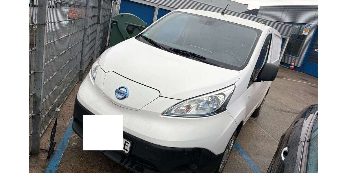 Nissan Evalia 51.200 km 11.250 &euro; Köln 50739