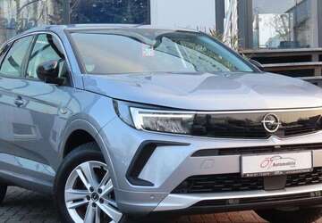 Opel Grandland X 10.808 km 20.900 &euro; Neuss 41469