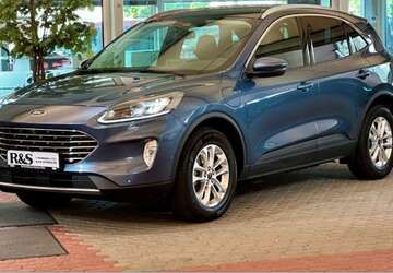 Ford Kuga 32.767 km 24.900 &euro; Köln 50769