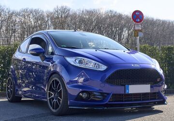 Ford Fiesta 55.200 km 14.900 &euro; Wuppertal 42281