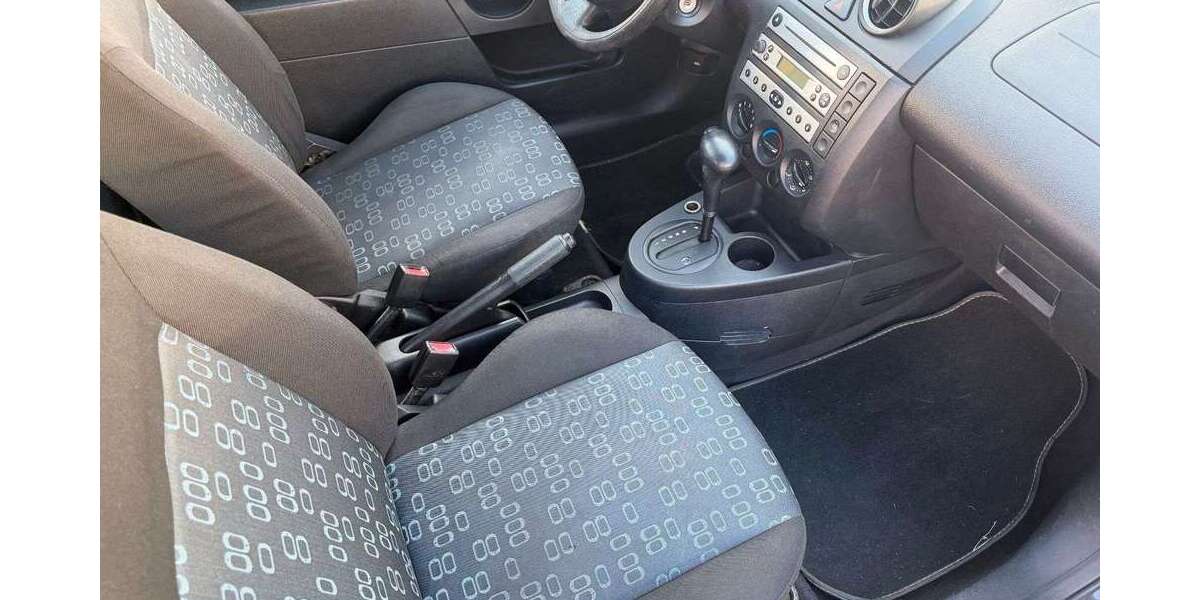 Ford Fiesta 174.600 km 2.350 &euro; Leverkusen 51371